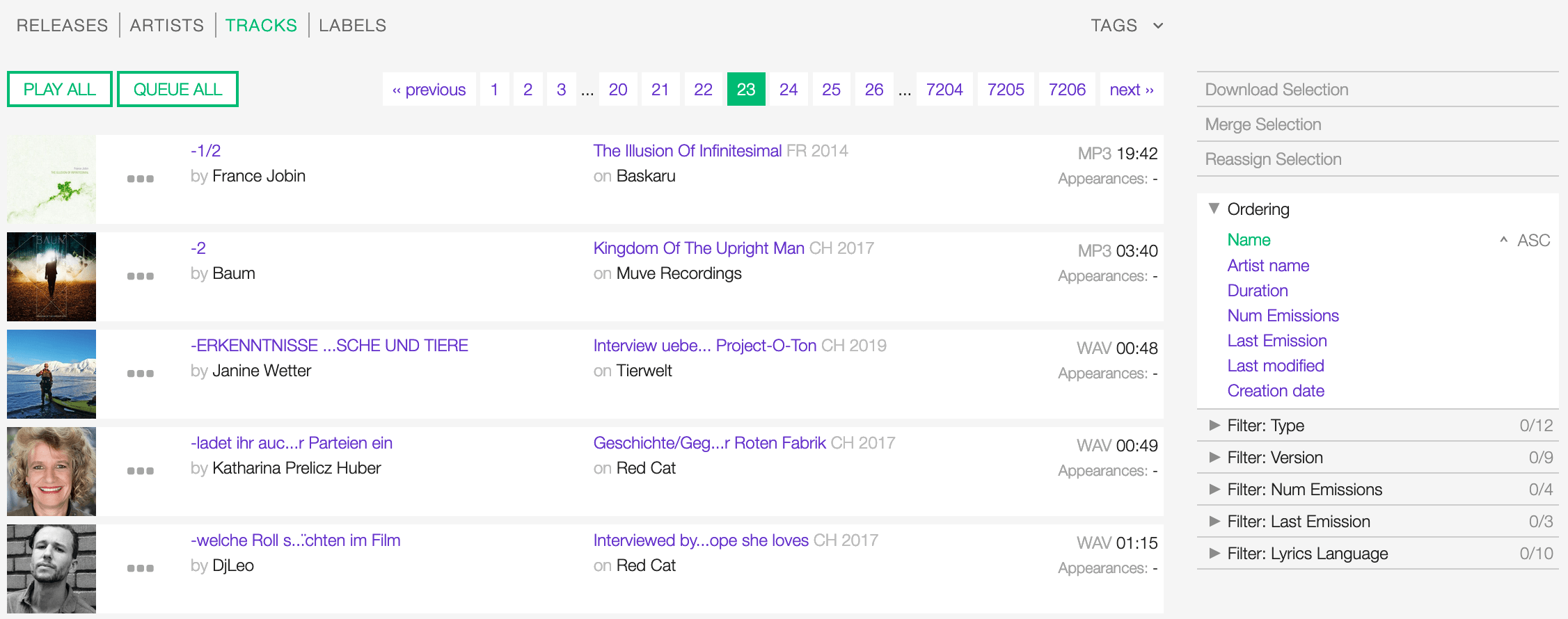 ../../../_images/track-list-order-by-name-asc.png